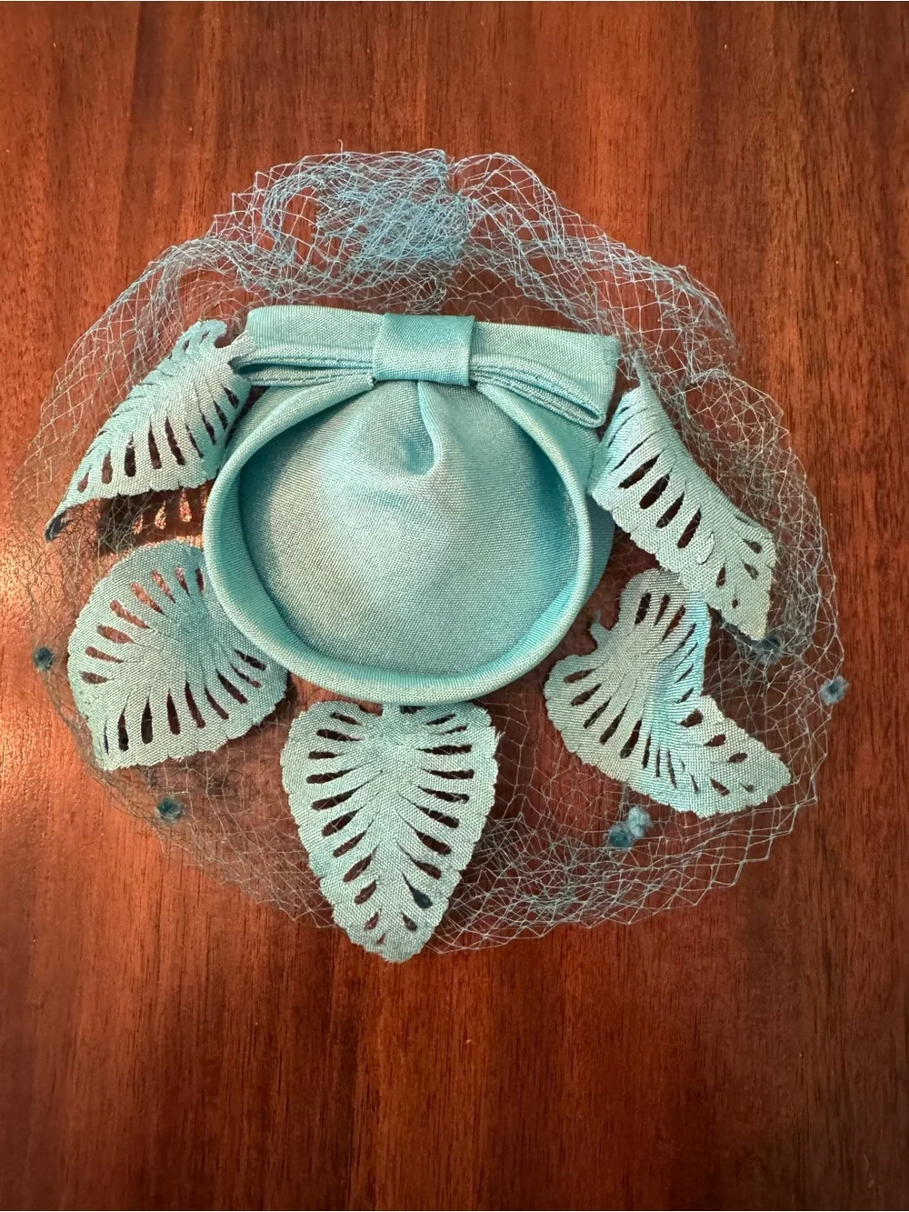 Vintage 1950s Aqua Leaf Halo Fascinator Hat Birdcage Veil Box